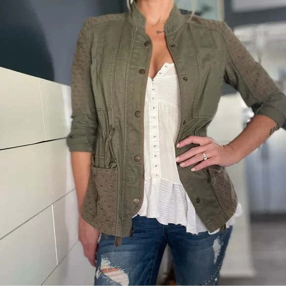 Military Jacket with Eyelet detail small - Picture 9 of 13